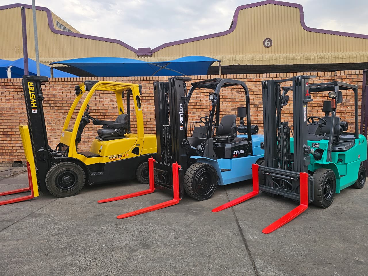 Forklift 35